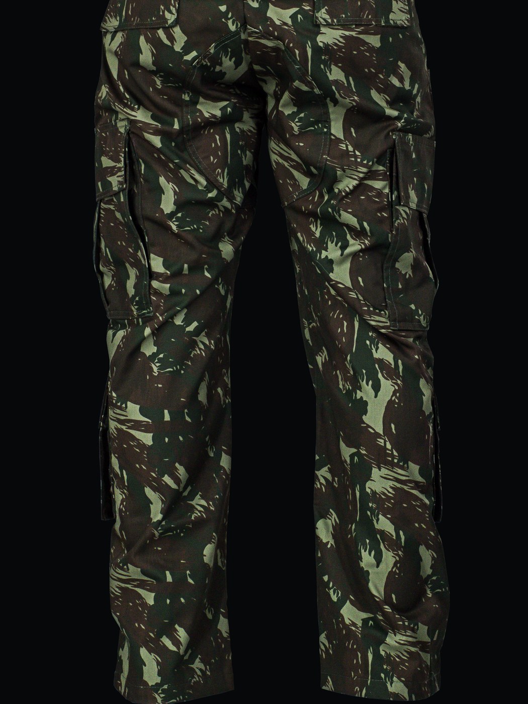 Calça Camuflada EB Claupa